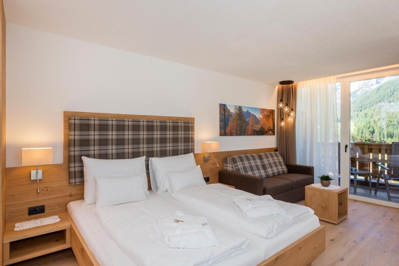 Hotel Royal Und Ferienhaus Annabel セスト エクステリア 写真
